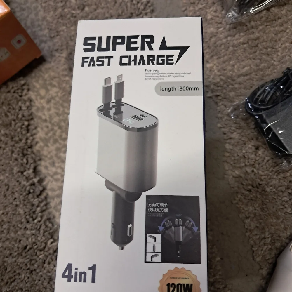 (1)4-in-1 Super Fast Charger & (1) Smart Sensor Car Charger In Black